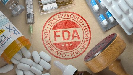 FDA Ends 2020 with High Drug Approval Rate; Image: Maksym Yemelyanov/stock.adobe.com