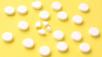 Alena/Stock.adobe.com – Testing various tablet-splitting devices showed how well they performed according to regulatory and compendial standards.