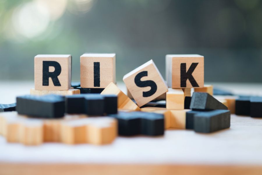 Steps Towards Demystifying Risk-Based Decision Making; Image: Dontree - stock.adobe.com