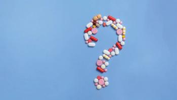 Question mark made of lots of pills and capsules on color background | Image Credit: © Kirill - stock.adobe.com