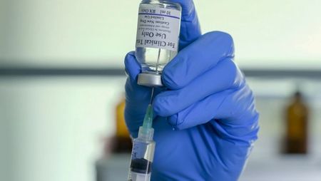 Manufacturing Materials for Clinical Trials. Image: JHDT Productions - stock.adobe.com