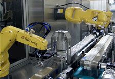 Robotic-Tray-Loader_Syringes_225.jpg