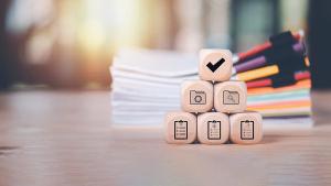 concept of auditing and evaluating quality and efficiency of personnel, business document evaluation process ,inspection of business finance tax documents, Data analysis reports growth results | chaylek - stock.adobe.com