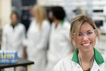 Valeska Taylor_D854500_460.jpg