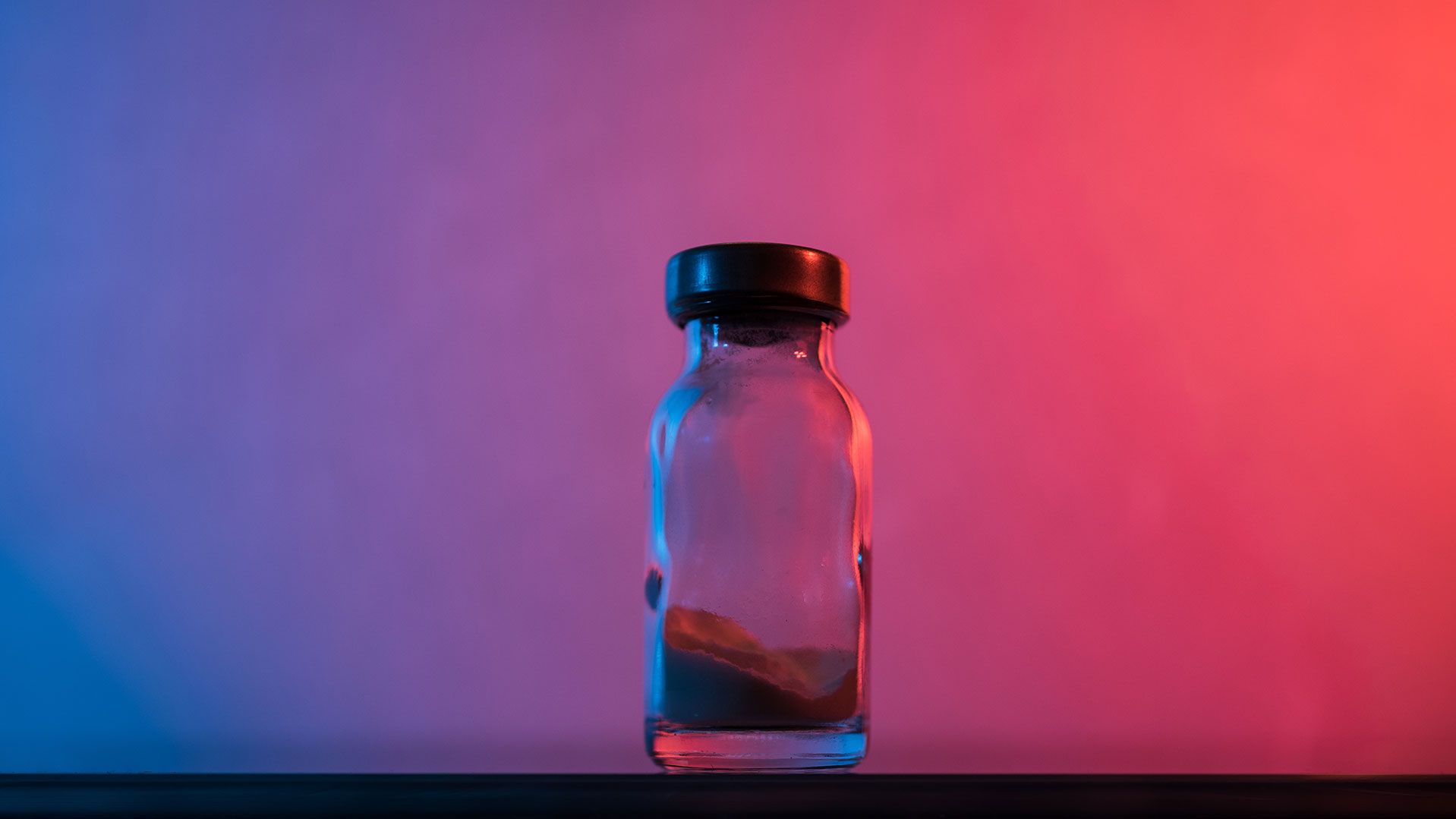 Bottles for injection with white powder on a color background | Mr.Ilkin