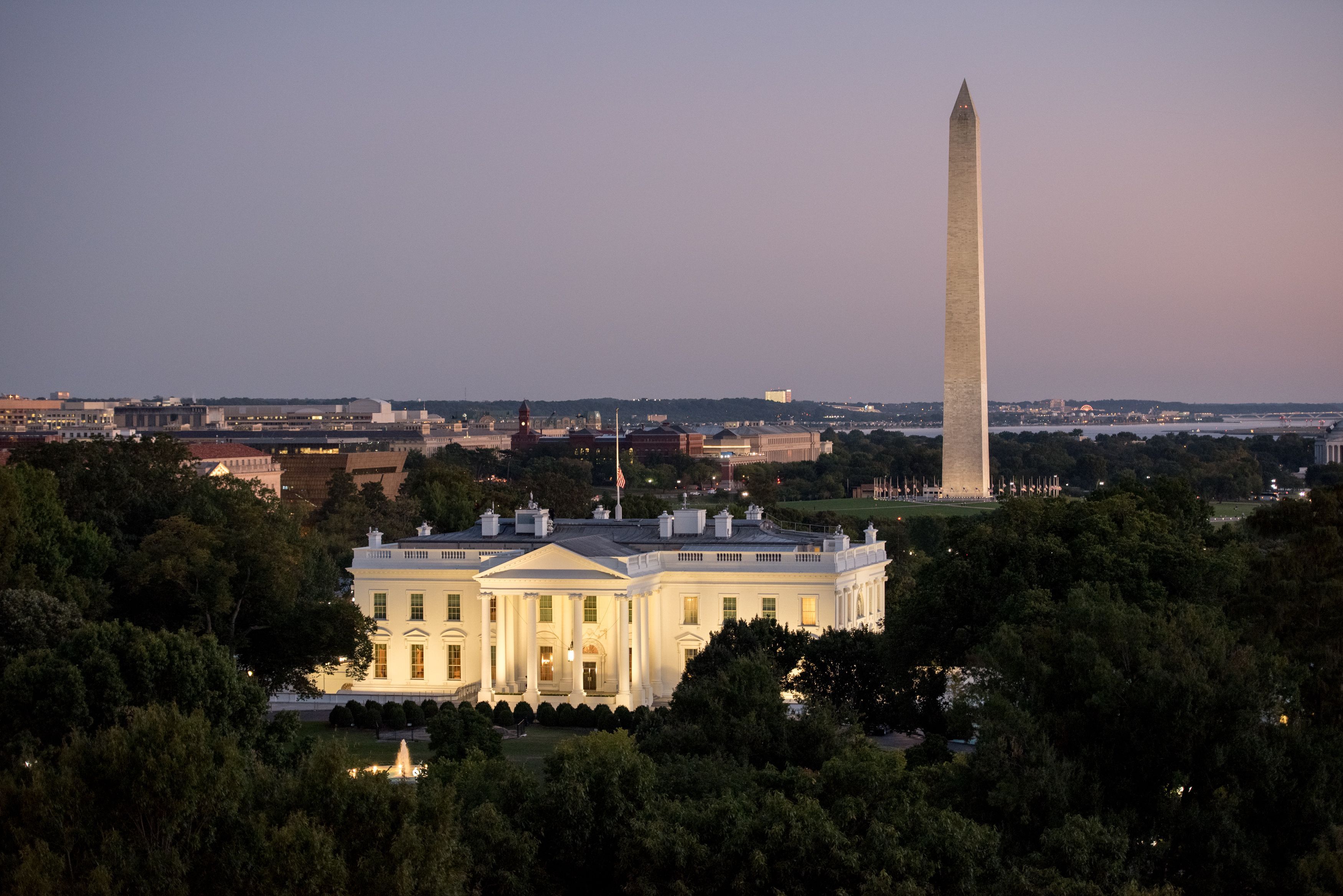 DC skyline at night with view of the White House and the Washington Monument | Image Credit: © Jessica - stock.adobe.com
