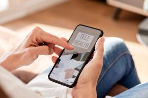 telehealth | © nito - stock.adobe.com