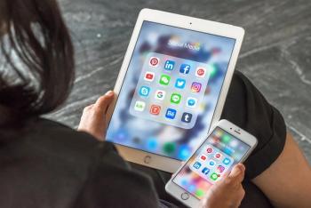 apps tablet social media device girl