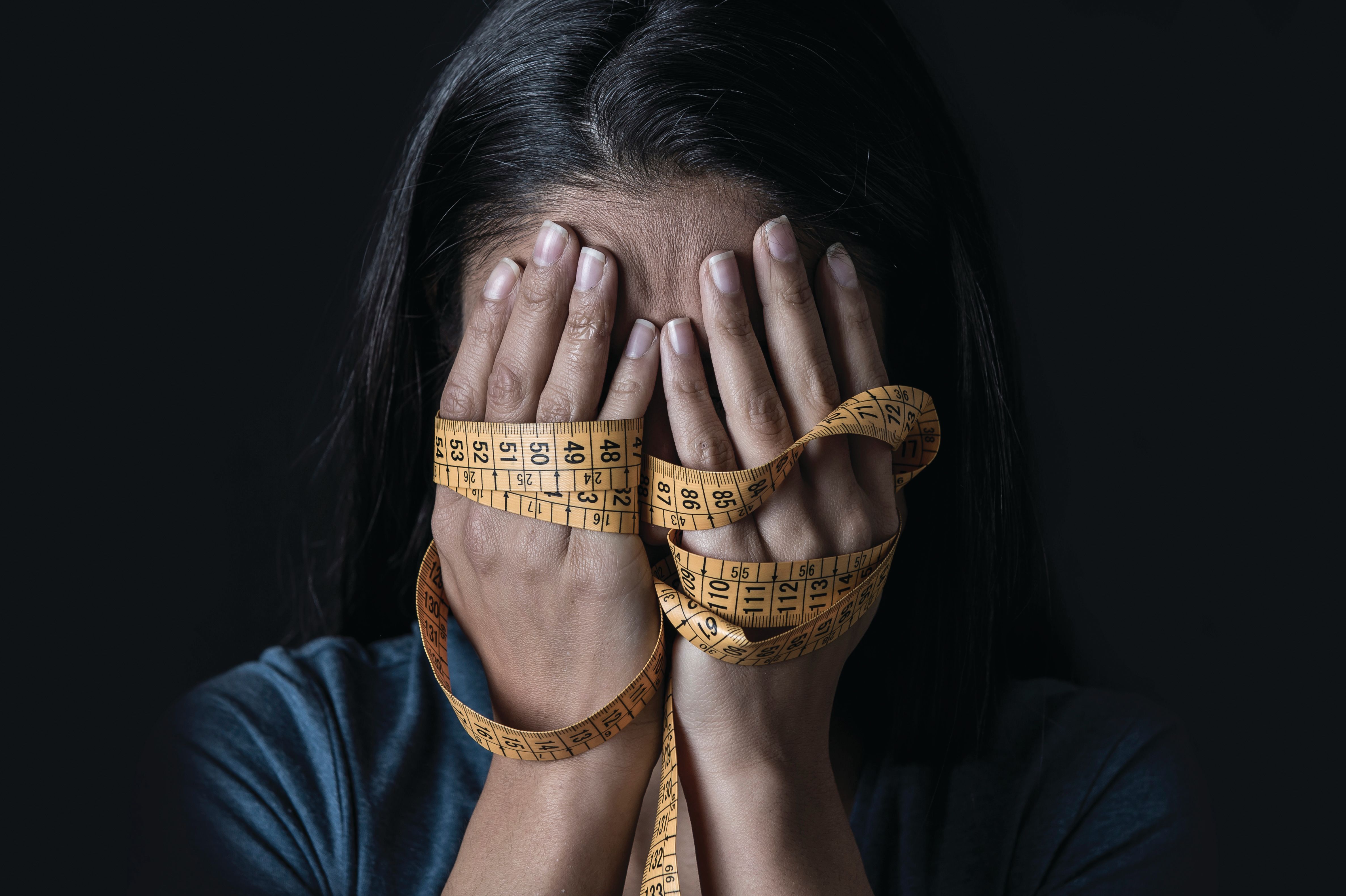 How can psychiatrists collaborate within the treatment team to help patients on the path to ongoing recovery?