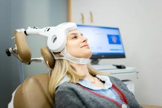 transcranial magnetic stimulation depression treatment
