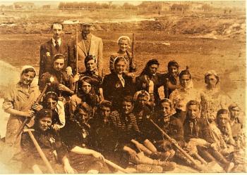 The fekalist women's batallion Lodz 1944