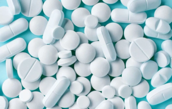 Adjunctive raloxifene