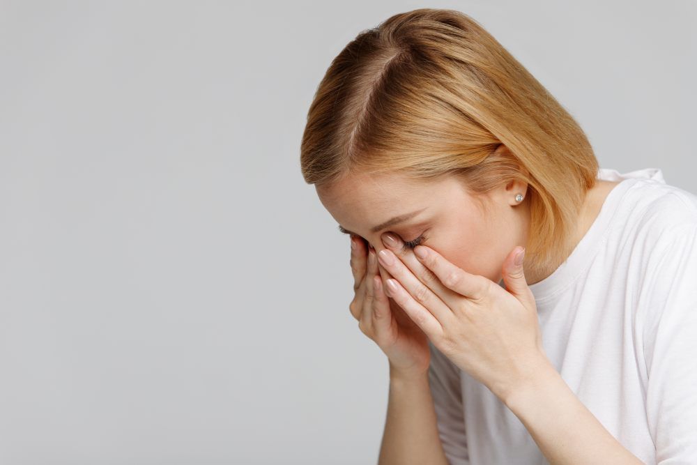 Evidence review focuses on bipolar disorder, psychosis, and major depression.