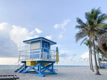 lifeguard stand