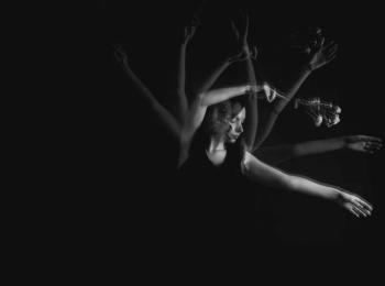 A psychiatrist shares memories of bonding over dance during the holiday season.