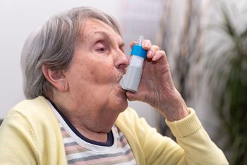Study Disputes Association Between Inhaled Steroids and Osteoporosis