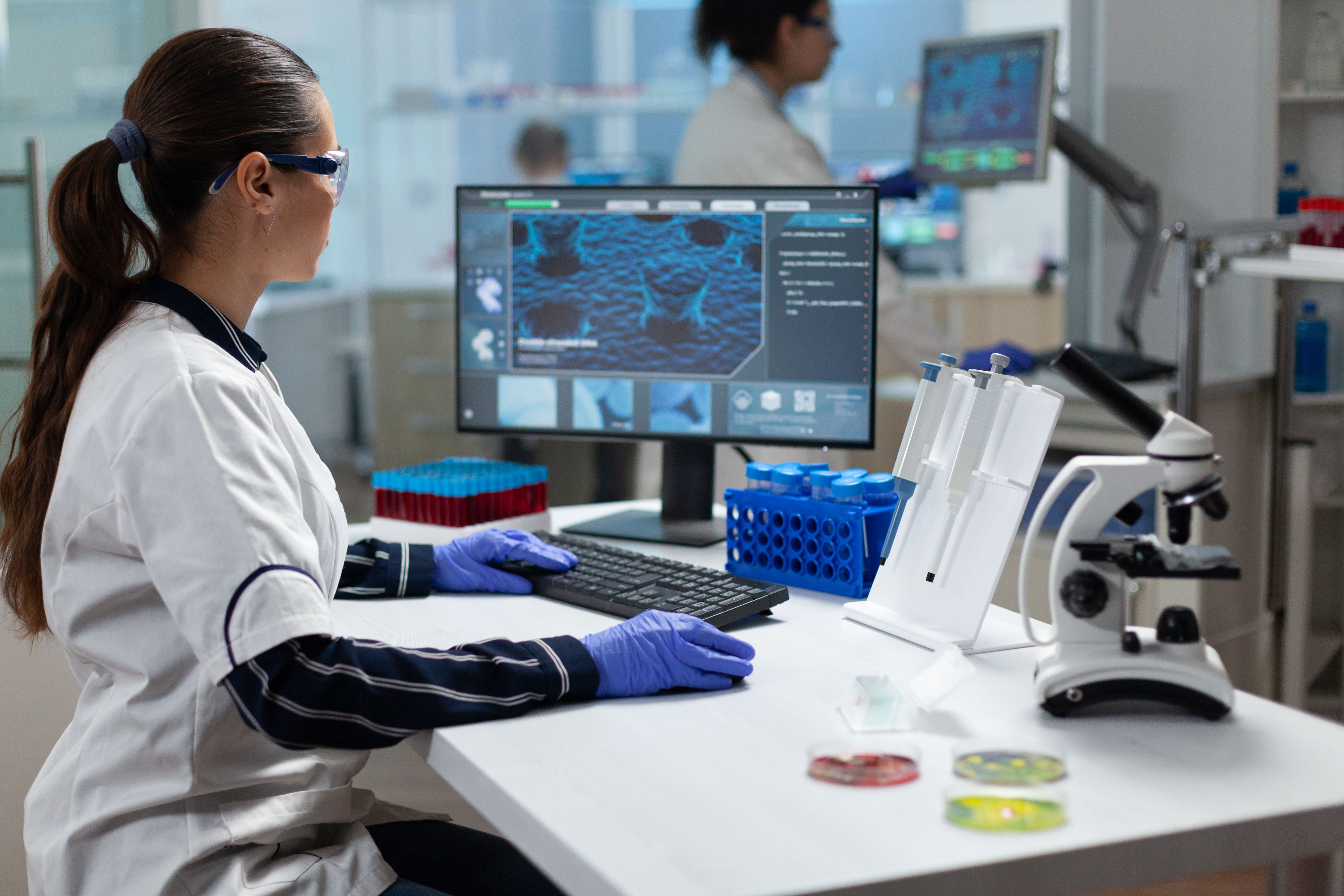 Using Raman Spectroscopy in Biomedical and Biological Research