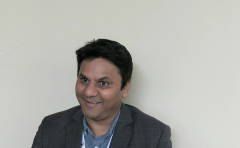 Improving Plasmonic Catalysis