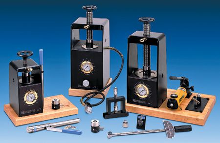 International Crystal Laboratories