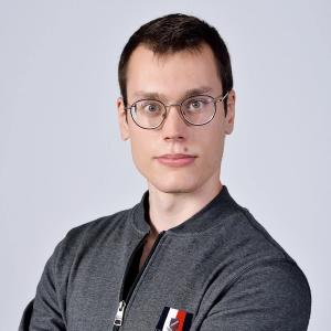 Hybrid QCL–Silicon Platforms Advancing Mid-Infrared Photonics