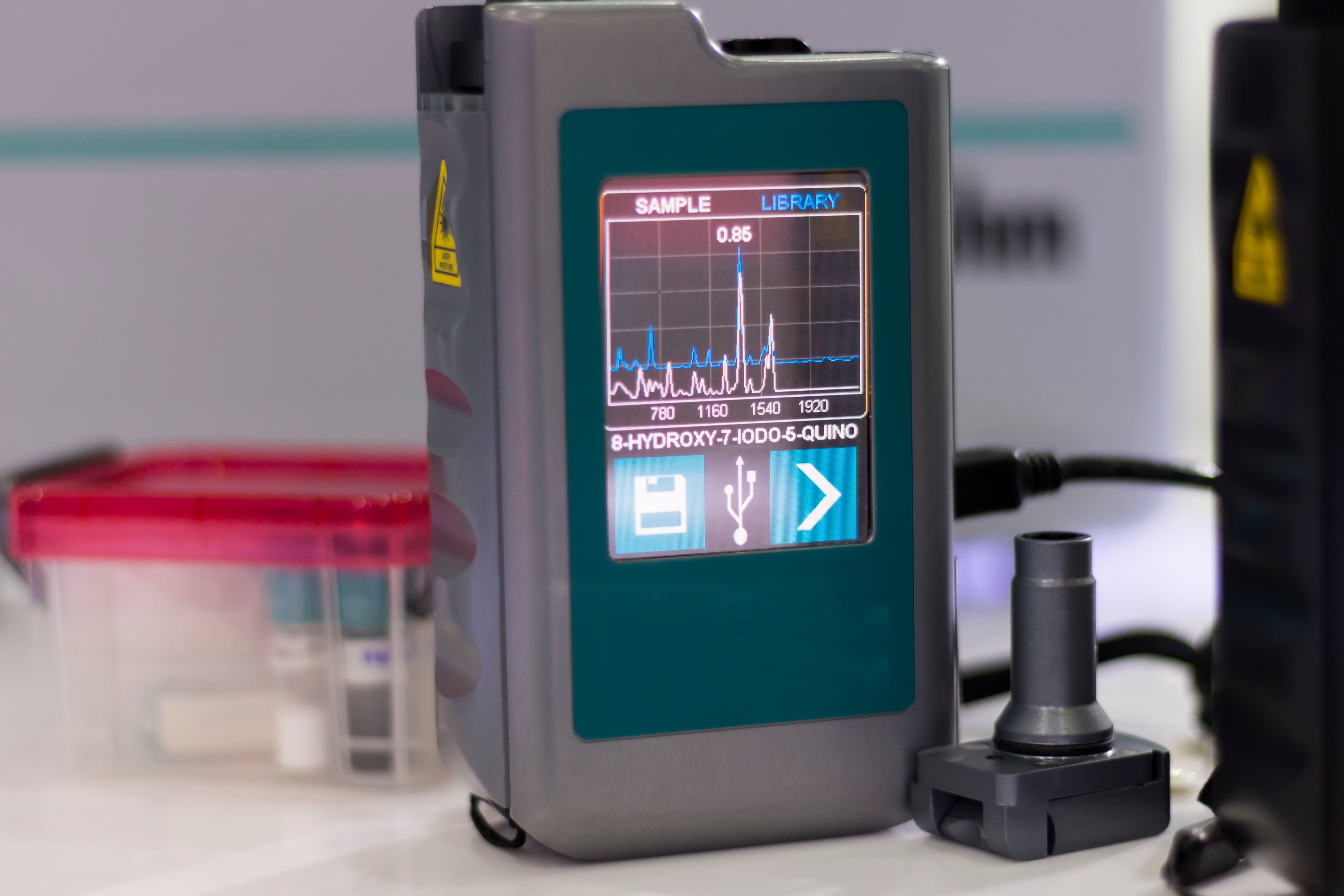 Handheld spectrometer for chemical analysis | Image Credit: © warut - stock.adobe.com