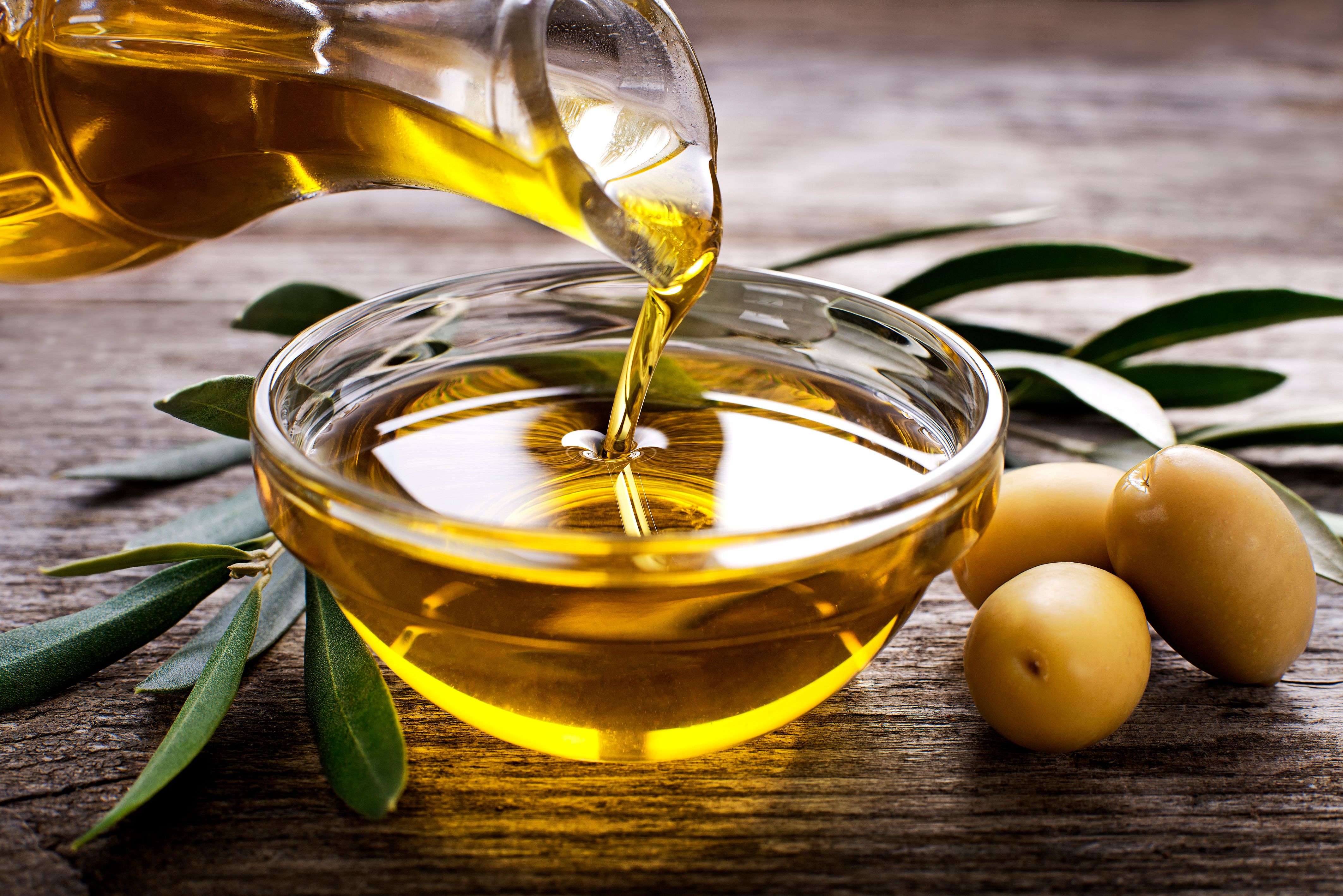 Olive oil | Image Credit: © Dušan Zidar - stock.adobe.com 