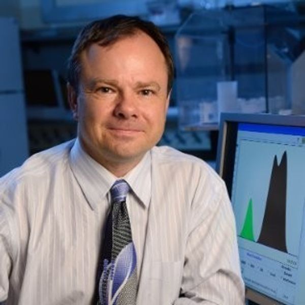 James Czidziel is a Professor and Chair of the Department of Chemistry and Biochemistry at the University of Mississippi. | Photo Credit: © James Czidziel.