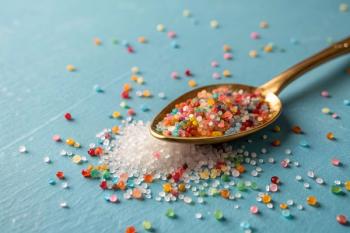 Sugar-coated plastic? Spectroscopy reveals microplastic contamination in beet sugar. © Butsarakham -chronicles-stock.adobe.com