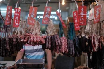 Chinese Sausage Saucisson in Hong Kong | Image Credit: © wingwing.foodfood - stock.adobe.com