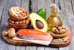 Raman Spectroscopy in Analyzing Fats and Oils in Foods