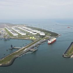 ConocoPhillips Signs Regasification Agreement for Dutch LNG Terminal 