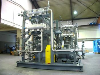 Piston gas compressor | Image Credit: KOHO