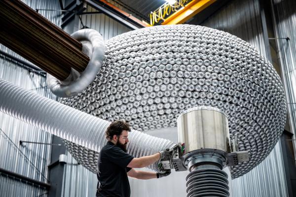Connecting a transformer to a high-voltage generator in Charleroi, PA | Image Credit: GE Vernova