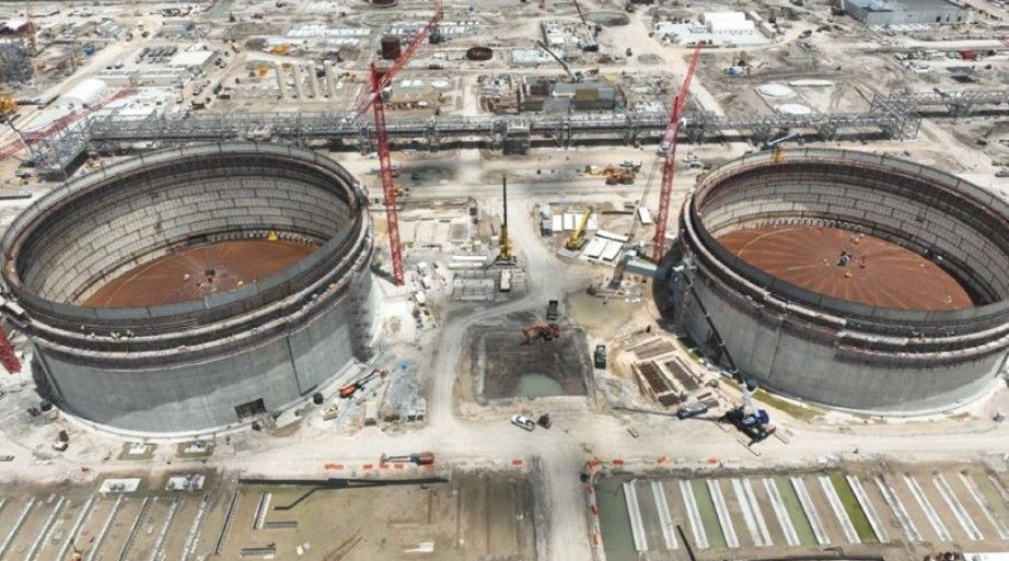 Rio Grande LNG storage tanks | Image Credit: NextDecade
