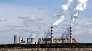 Reducing emissions by targeting hyper-polluting power plants
