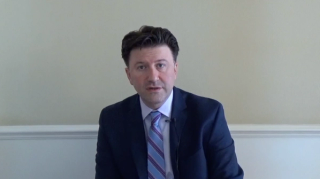 Dr. Kutikov discusses recent NCCN guideline reversal on active surveillance