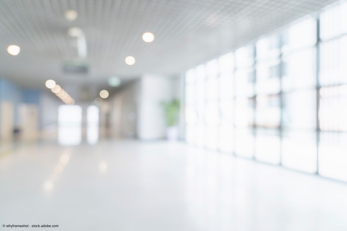 Blurred image of hospital corridor | Image Credit: © whyframeshot - stock.adobe.com