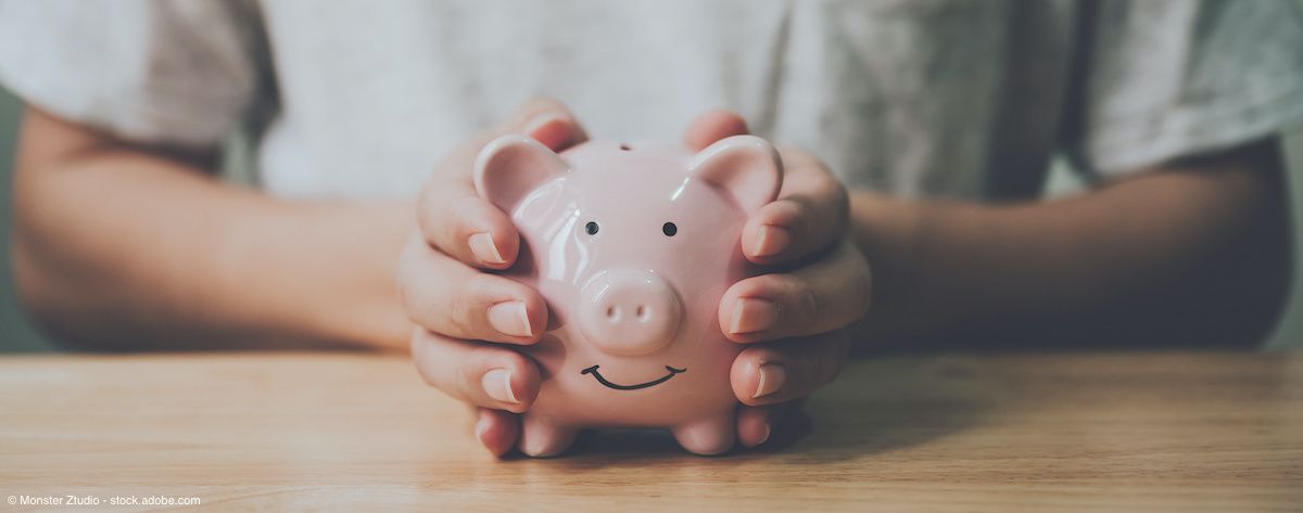 Person holding piggy bank | Image Credit: © Monster Ztudio - stock.adobe.com