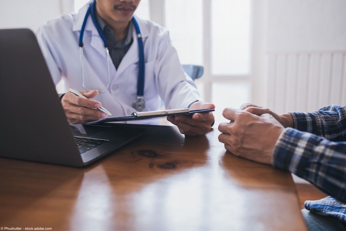 Man talking with doctor | Image Credit: © Phushutter - stock.adobe.com