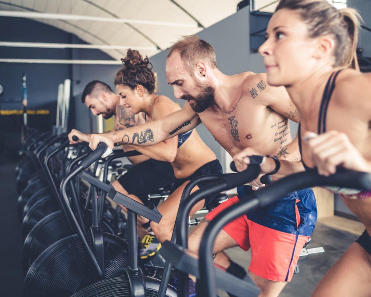 Indoor Triathlon: Hour Race!