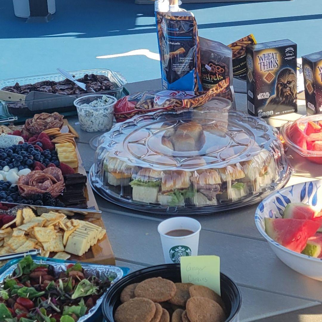 Labor Day Pickleball Members & Guests Potluck