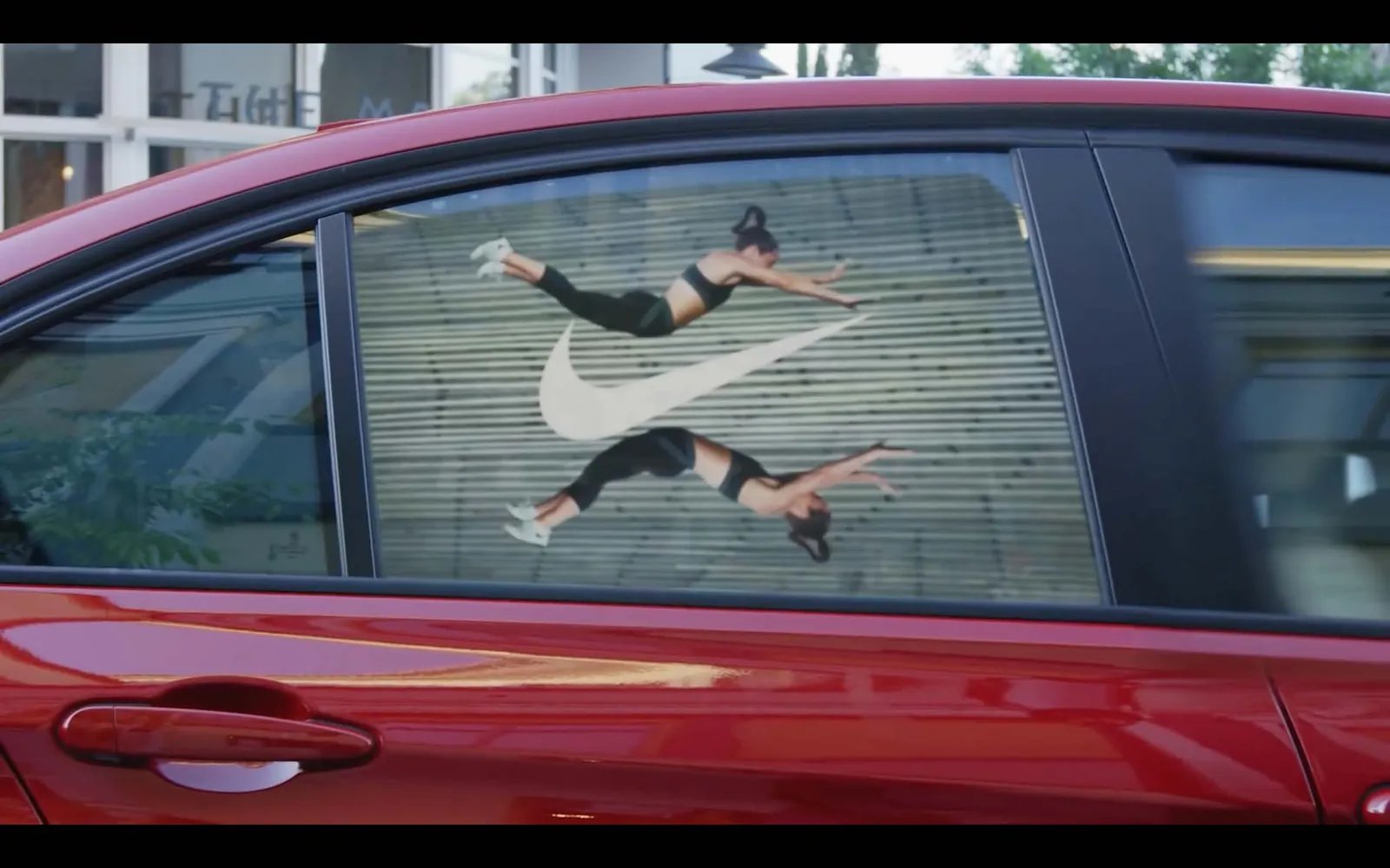 Grabb-It: Any car can be an advert (video).