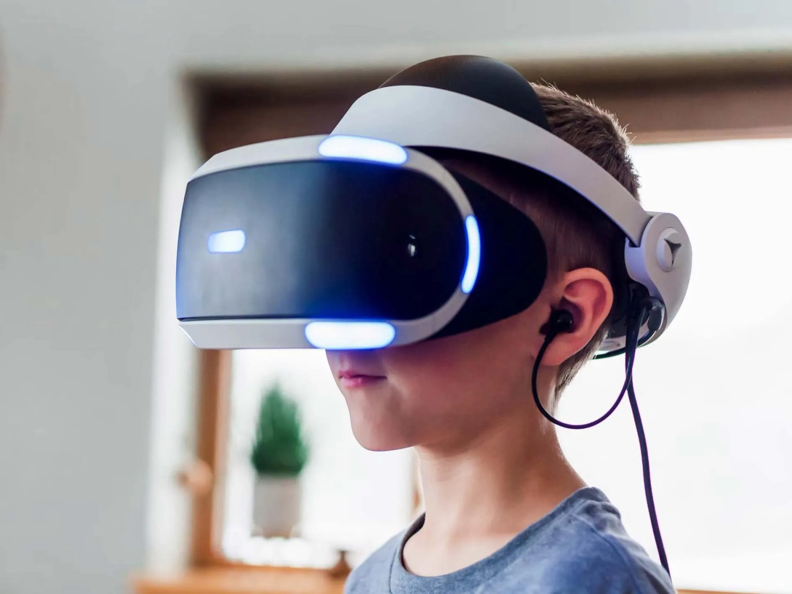 Mass entertainment: Explore new ways for leisure.