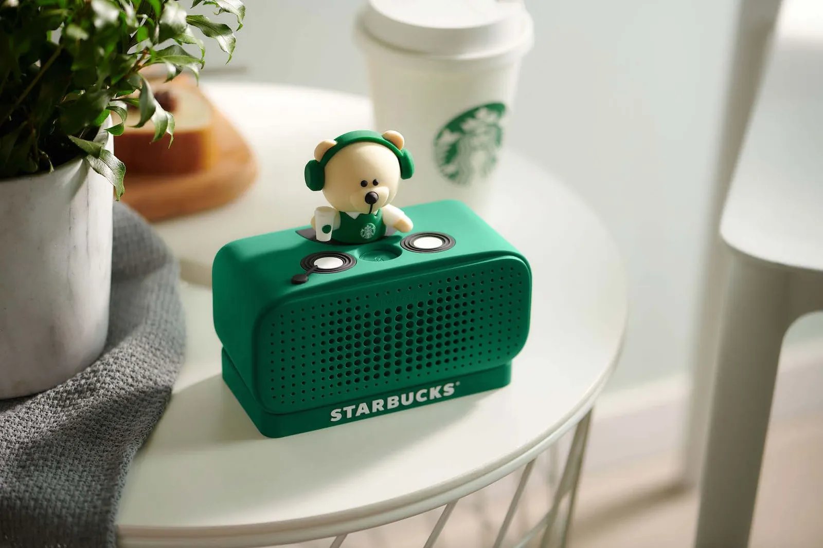 Pedir café por voz: Pedir café a través de Tmall Genie