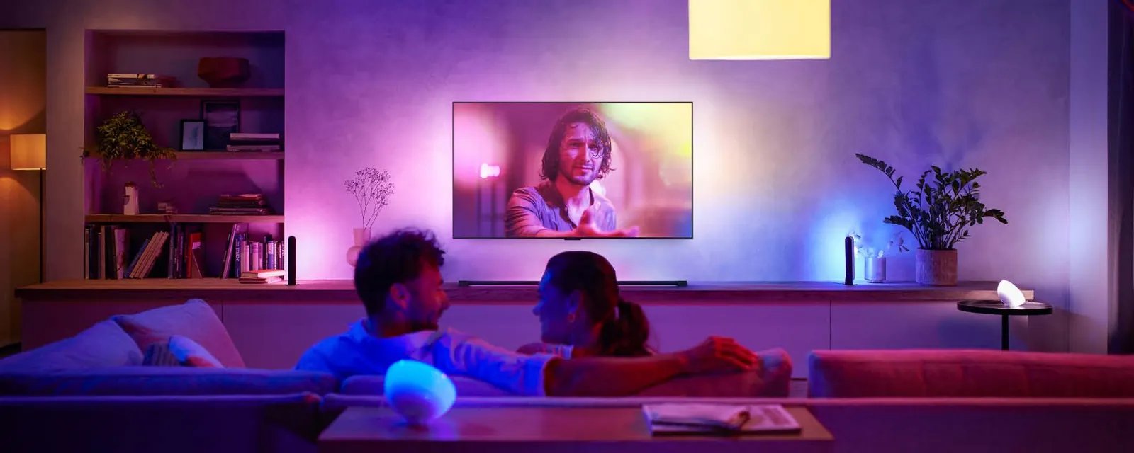 Philips Hue: La IA crea interfaces que responden a emociones.