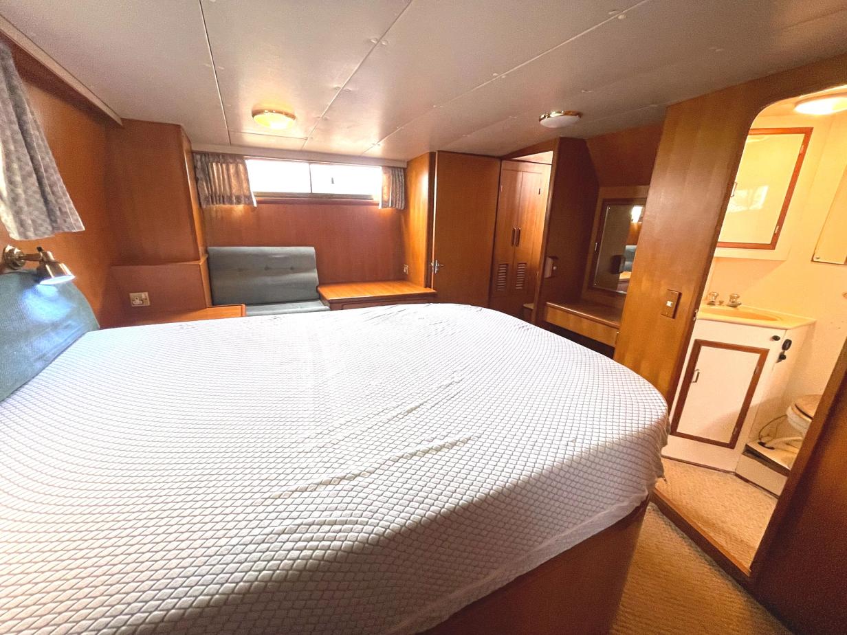 Hershine 45 Sun Deck Boat For Sale Norfolk