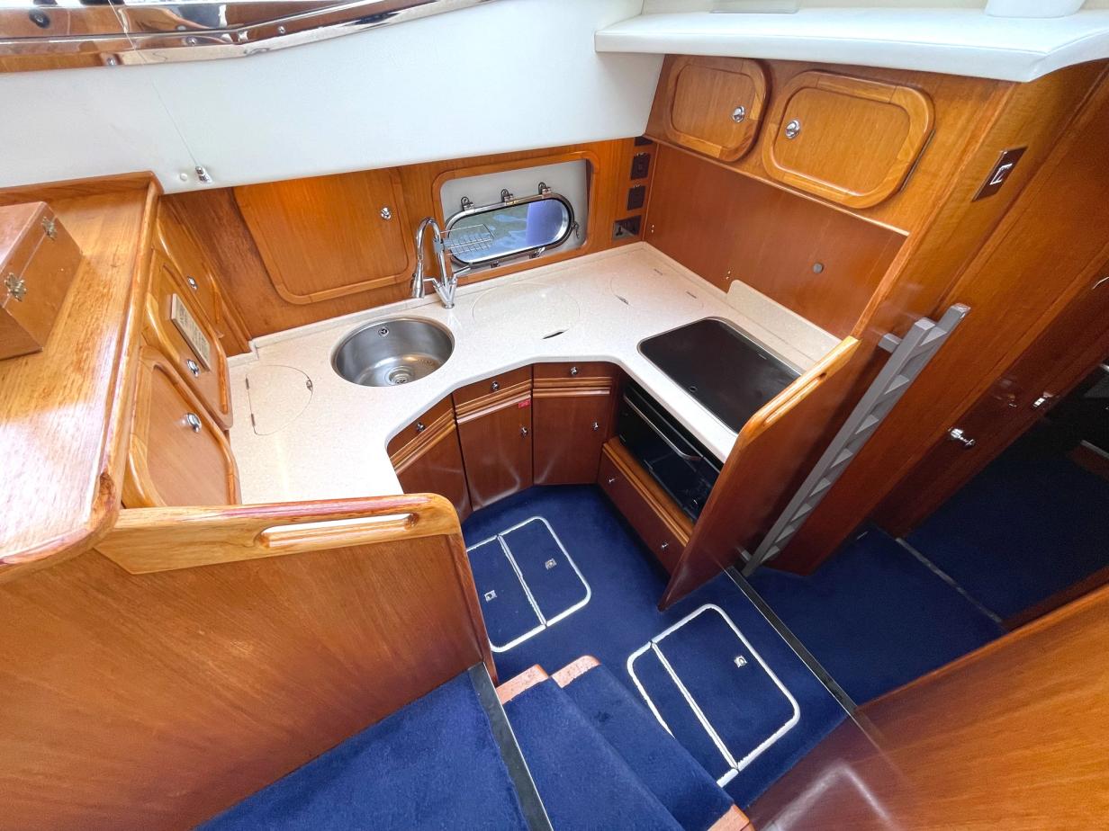 Broom 44 Hard Top Flybridge Boat For Sale Norfolk