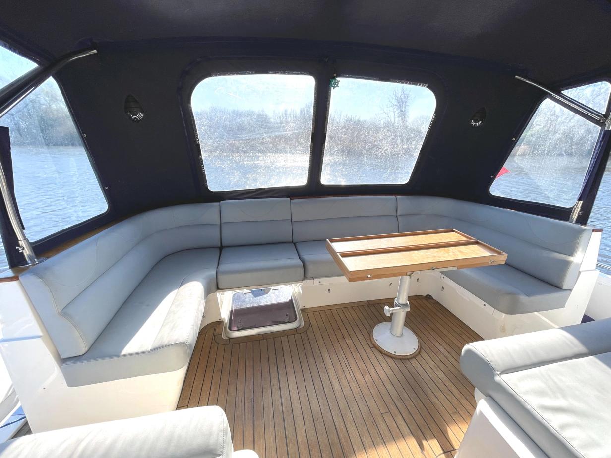 Broom 44 Hard Top Flybridge Boat For Sale Norfolk