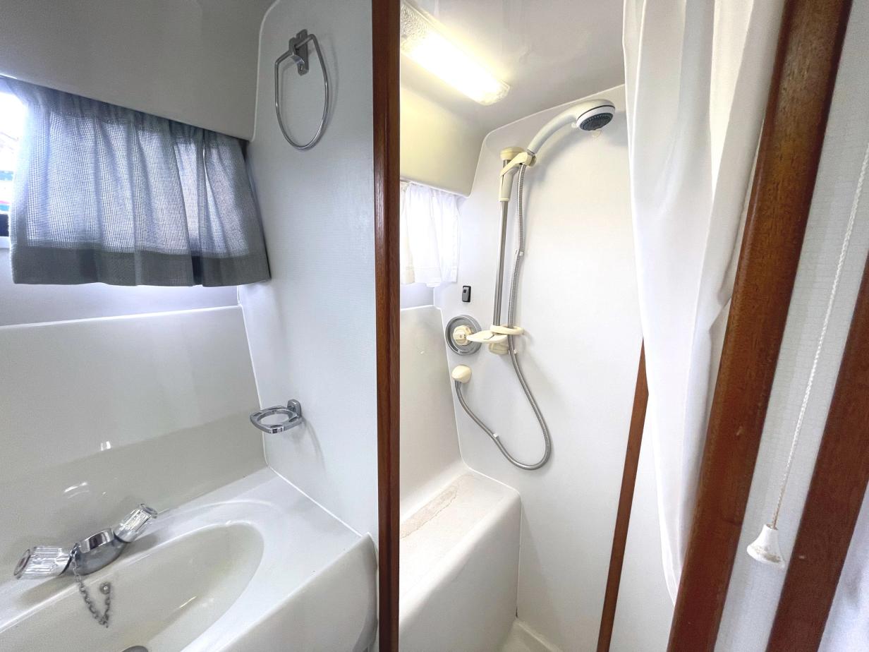 Broom 34 Ocean Boat For Sale Norfolk