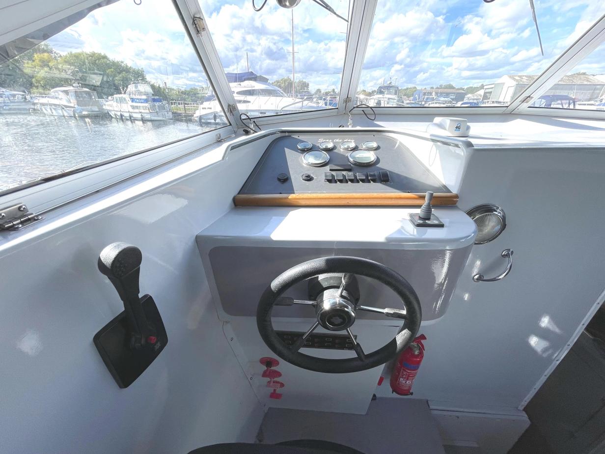 Aquafibre Ocean 30 Aft Cockpit River Boat For Sale Norfolk Broom Boat Sales